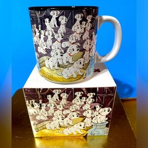 WALT DISNEY’S CLASSIC 101 DALMATIANS 90’s NWT DISNEY STORE EXCLUSIVE CERAMIC MUG